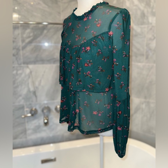 Eyeshadow Ruffle Long Sleeve Blouse Green Floral Print Blouse Size XS NWT - Picture 3 of 9